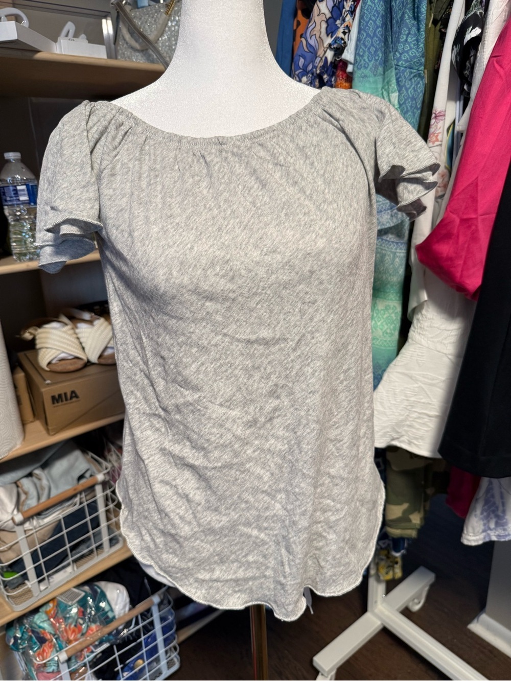 Chaser Flutter Sleeve Top – NWT | Size Medium